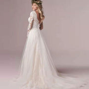 European and American foreign trade Amazon Express wish temperament wedding dress V neck long lace long sleeve wedding dress
